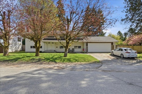 12014 208 Street  Maple Ridge, BC V2X 4W8
