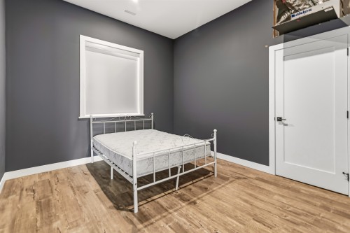 5957 Barnacle Place, Sechelt, BC 
