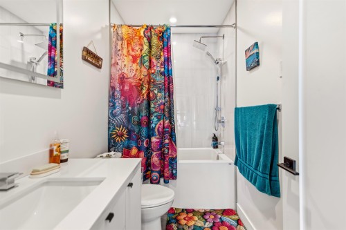 5957 Barnacle Place, Sechelt, BC 