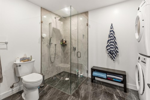 5957 Barnacle Place, Sechelt, BC 