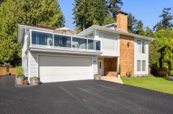 905 Eden Crescent Tsawwassen, BC V4L 1W6