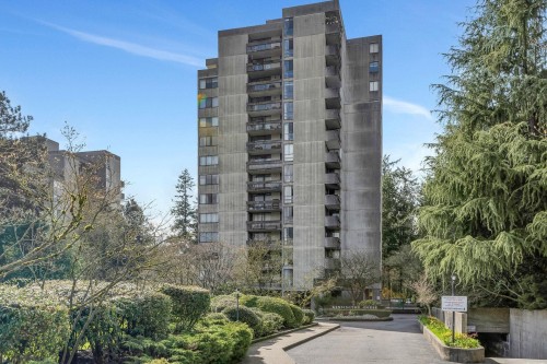 705-6689 Willingdon Avenue  Burnaby, BC V5H 3Y8