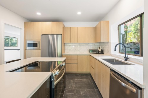 4809 Northwood Place, West Vancouver, BC 