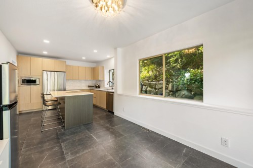 4809 Northwood Place, West Vancouver, BC 