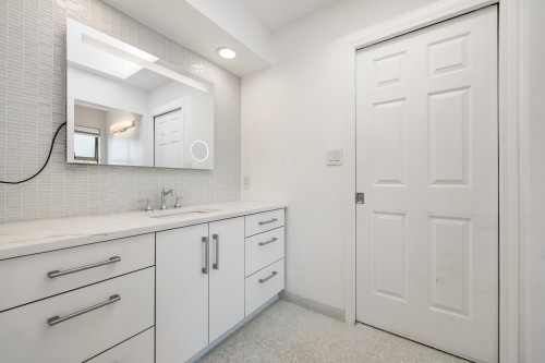 4809 Northwood Place, West Vancouver, BC 