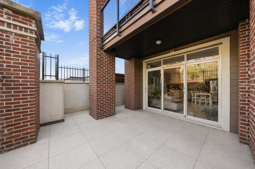 204-1273 Marine Drive, North Vancouver, BC 