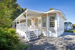 120-201 Cayer Street  Coquitlam, BC V3K 5A9