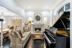 887 Riverside Drive  Port Coquitlam, BC V3B 7T6