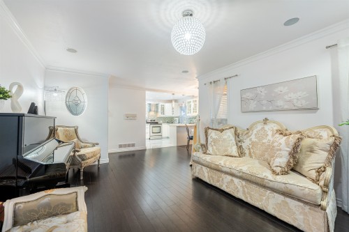 887 Riverside Drive, Port Coquitlam, BC 