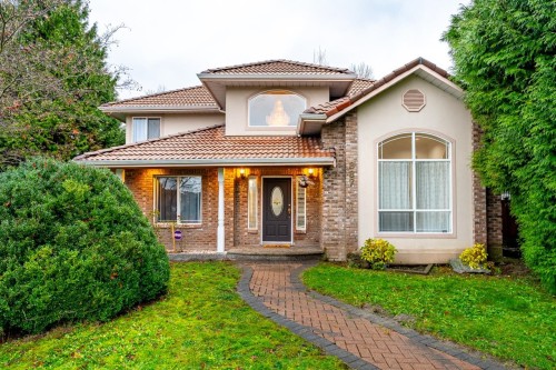 887 Riverside Drive, Port Coquitlam, BC 