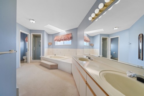 4613 St. Brides Place, Richmond, BC 