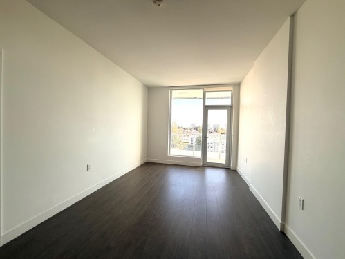 820-6328 No. 3 Road  Richmond, BC V6Y 0L6