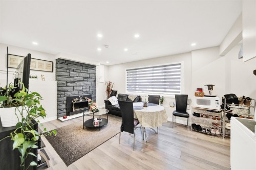 3825 Azalea Place, Port Coquitlam, BC 