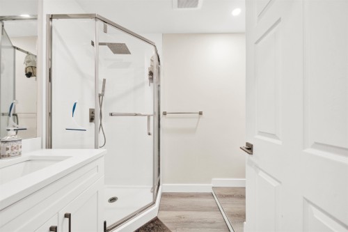 3825 Azalea Place, Port Coquitlam, BC 