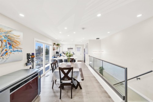 3825 Azalea Place, Port Coquitlam, BC 