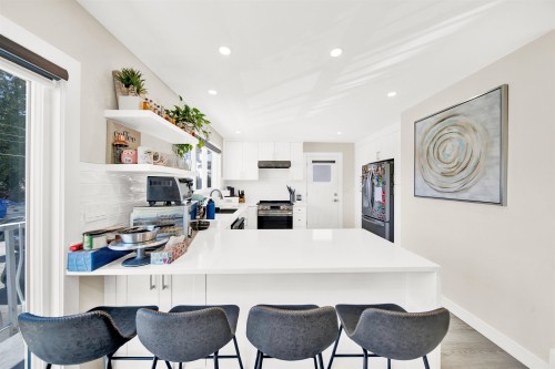 3825 Azalea Place, Port Coquitlam, BC 