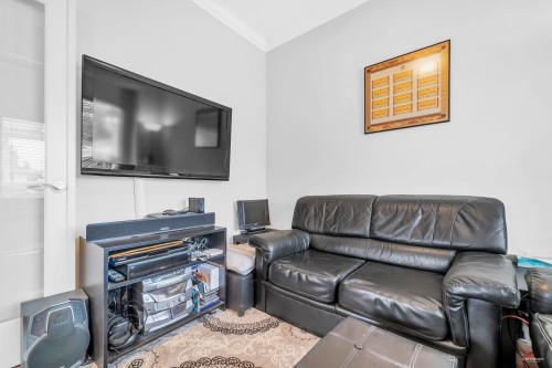 669 71St Avenue W, Vancouver, BC 