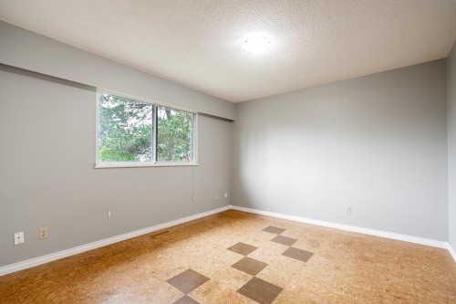 605 Waterloo Drive, Port Moody, BC 