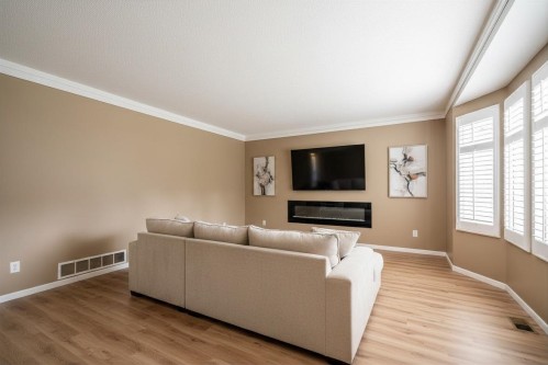 605 Waterloo Drive, Port Moody, BC 