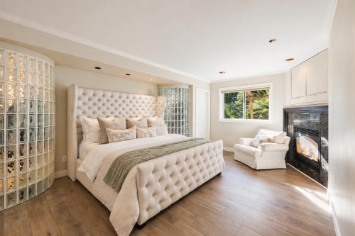 4110 Burkeridge Place, West Vancouver, BC 