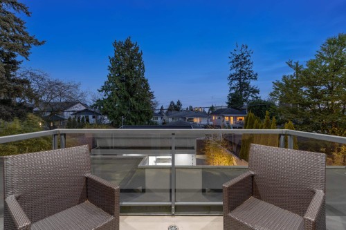 315 20Th Street E, North Vancouver, BC 