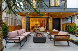 1-3345 13th Avenue W Vancouver, BC V6R 2R8