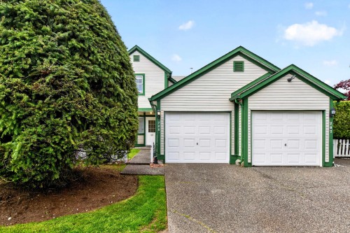 206-20675 118 Avenue  Maple Ridge, BC V2X 0K4