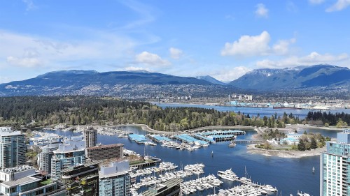 2602-1238 Melville  Vancouver, BC V6E 4N2