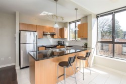 507-511 Rochester Avenue  Coquitlam, BC V3K 0A2