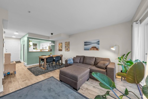 19-123 Seventh Street, New Westminster, BC 
