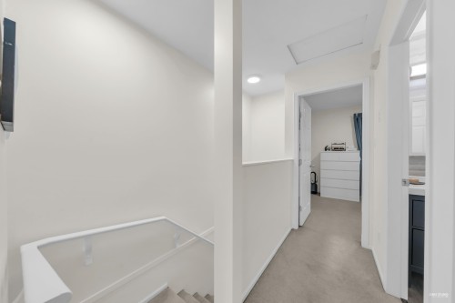 19-123 Seventh Street, New Westminster, BC 