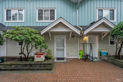 19-123 Seventh Street, New Westminster, BC 