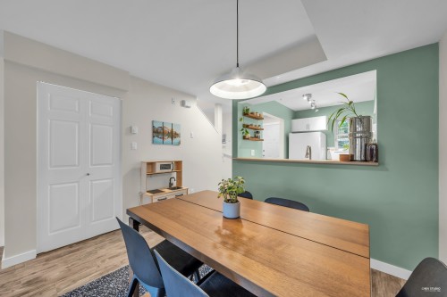 19-123 Seventh Street, New Westminster, BC 