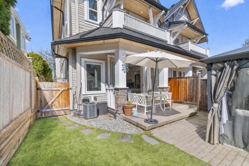 1136 16Th Avenue E, Vancouver, BC 