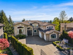 2982 Sunridge Court  Coquitlam, BC V3E 3M5