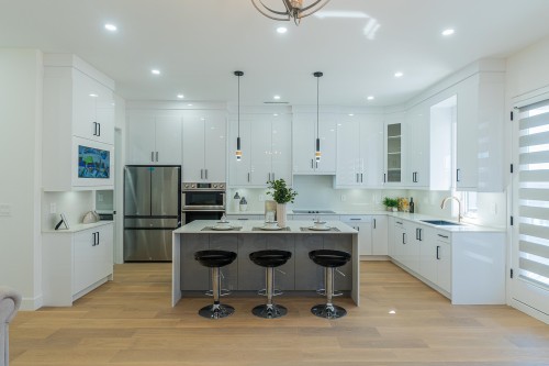 4152 Pender Street, Burnaby, BC 