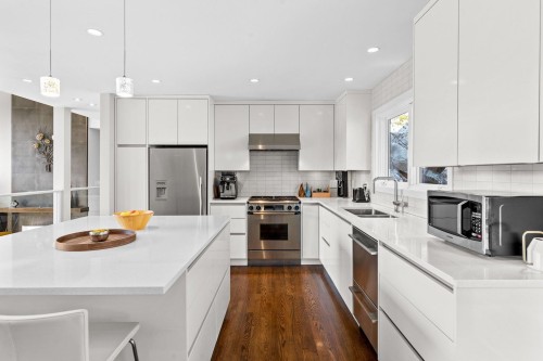 6965 Marine Drive, West Vancouver, BC 