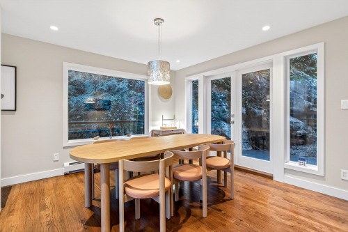 6965 Marine Drive, West Vancouver, BC 
