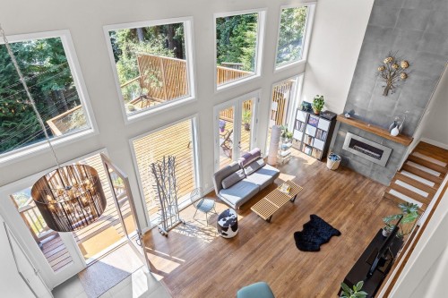 6965 Marine Drive, West Vancouver, BC 