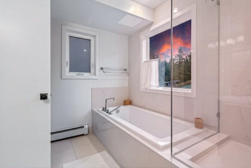 6965 Marine Drive, West Vancouver, BC 