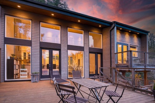 6965 Marine Drive, West Vancouver, BC 