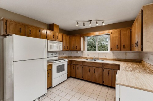 1298 Novak Drive, Coquitlam, BC 