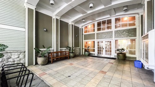 306-1111 Lynn Valley Road, North Vancouver, BC 
