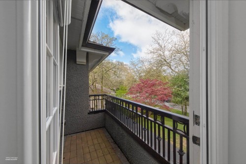 2262 36Th Avenue W, Vancouver, BC 