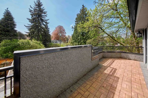 2262 36Th Avenue W, Vancouver, BC 