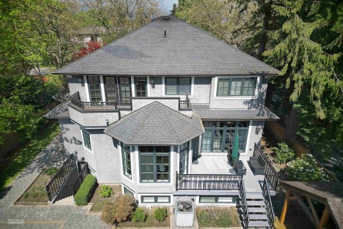 2262 36Th Avenue W, Vancouver, BC 