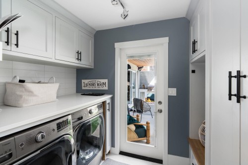 1388 21St Street, West Vancouver, BC 