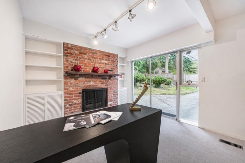 4037 Ripple Road, West Vancouver, BC 