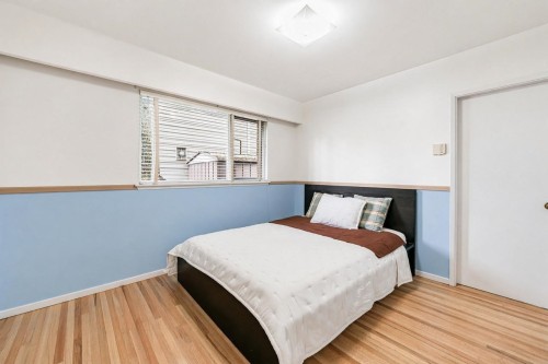 4037 Ripple Road, West Vancouver, BC 