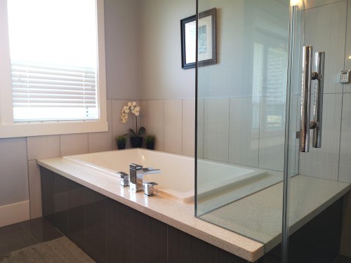 8211 Seafair Drive, Richmond, BC 